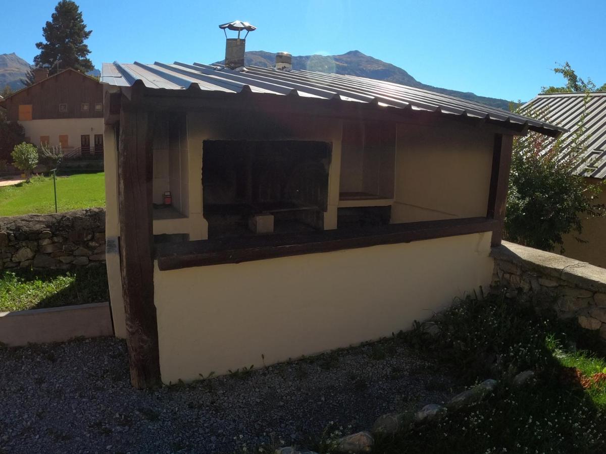 Maison Neuve Proche De Barcelonnette ジョジエ エクステリア 写真